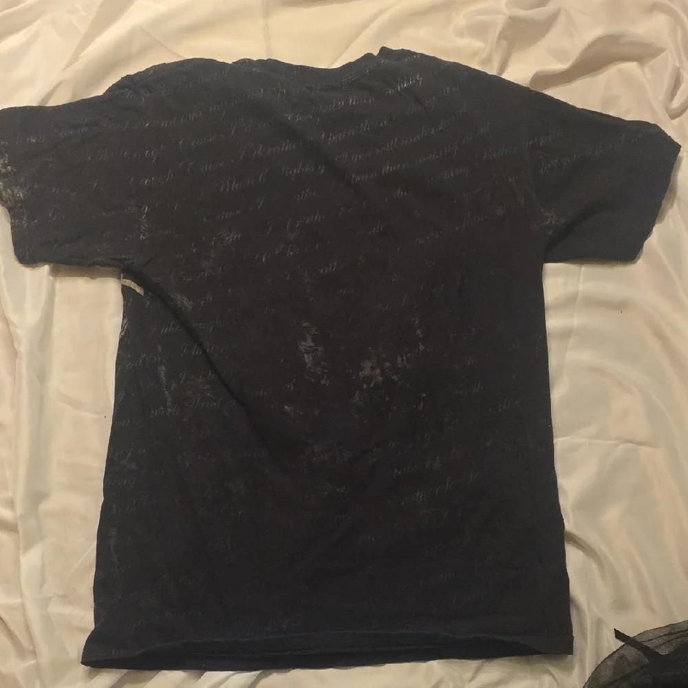 Three Days Grace Band T-Shirt with Red and Gray Design - Picture 4 of 4